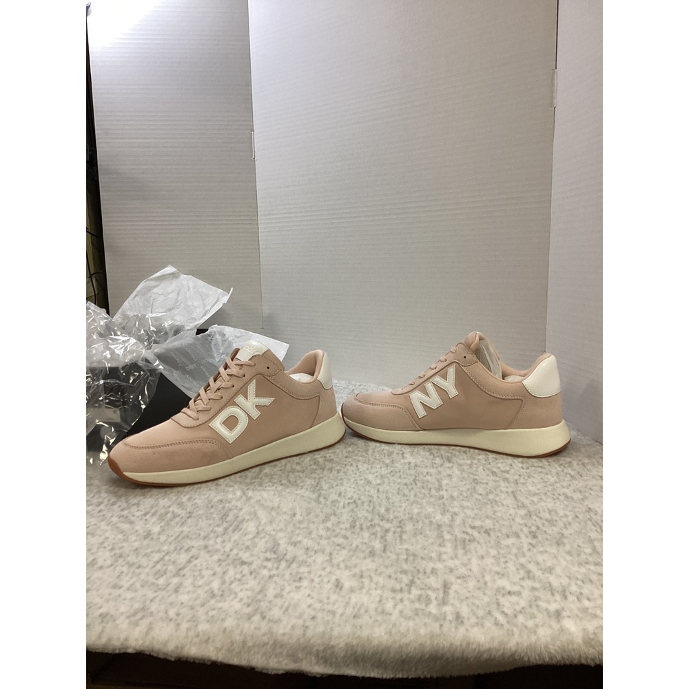 DKNY Oaks Logo Lace Up Sneakers Pale Blush Pink Faux Suede Nylon Womens 11